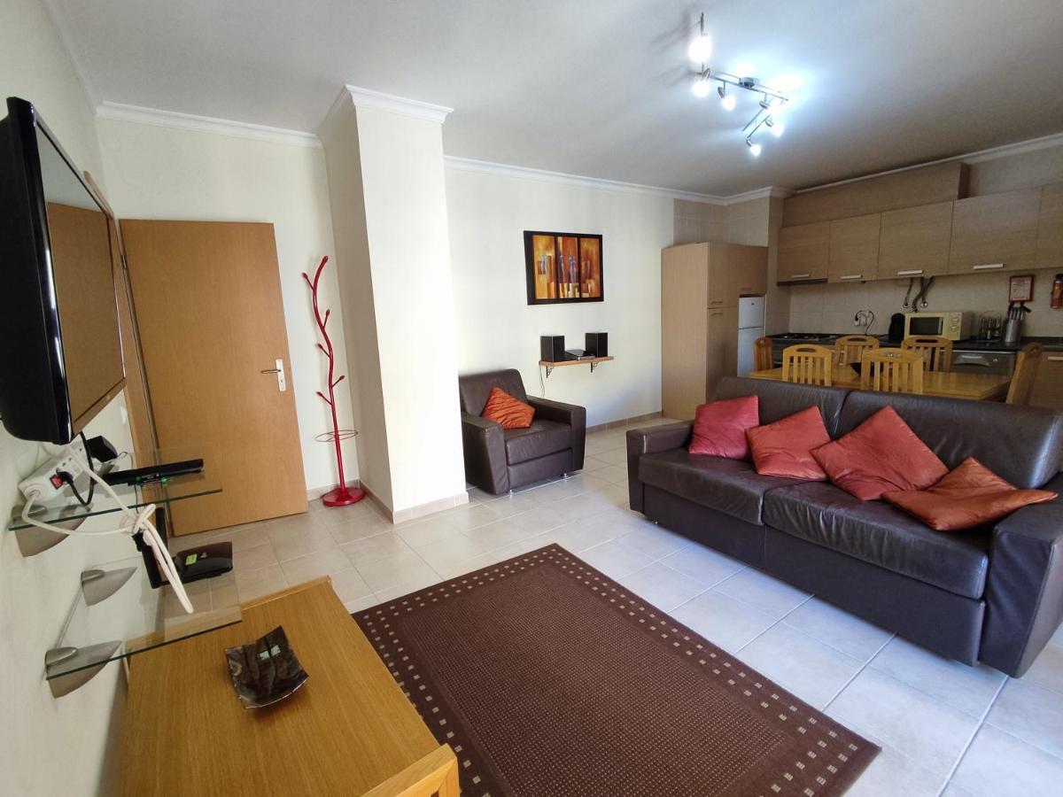4B Alto Dos Navegantes - Casas & Papeis Apartment Armacao de Pera Luaran gambar