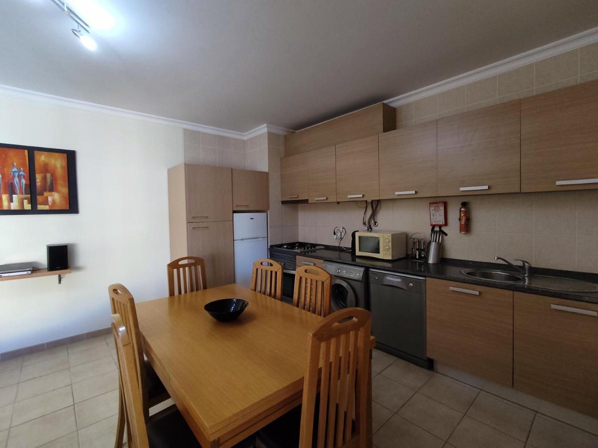 4B Alto Dos Navegantes - Casas & Papeis Apartment Armacao de Pera Luaran gambar